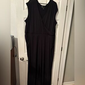 Lane Bryant wide leg jumpsuit/ pantsuit  26/28